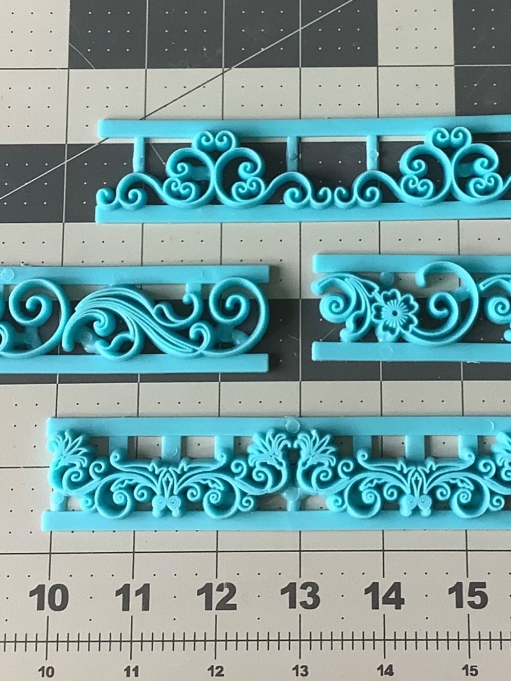 4-Pc Cake Decorating Lace Border Stencil Embossing Fondant Molds Blue
